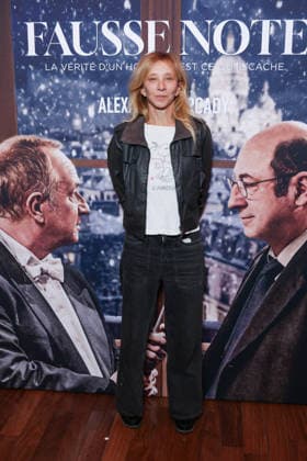 Fausse Note Premiere - Paris Sylvie Testud attends the photocall for the premiere of Fausse Note held at the Publicis Cinema in Paris, France on September 28, 2026. Photo by David Boyer ABACAPRESS.COM Paris France  Copyright: xBoyerxDavid ABACAx