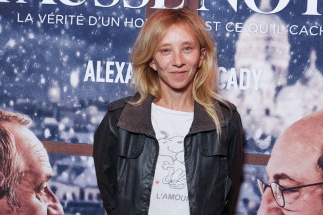 Fausse Note Premiere - Paris Sylvie Testud attends the photocall for the premiere of Fausse Note held at the Publicis Cinema in Paris, France on September 28, 2026. Photo by David Boyer ABACAPRESS.COM Paris France  Copyright: xBoyerxDavid ABACAx