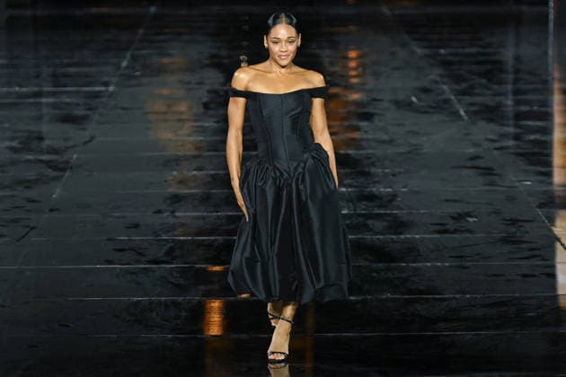 PFW - LOreal Runway in Paris FA French gymnast Melanie de Jesus dos Santos walks the runway of l Oreal Paris for the Women s Spring Summer 2027 collection fashion during the Paris Fashion Week, on September 28, 2026. Photo by Firas Abdullah ABACAPRESS.COM Paris Ile-de-France France  Copyright: xAbdullahxFiras ABACAx