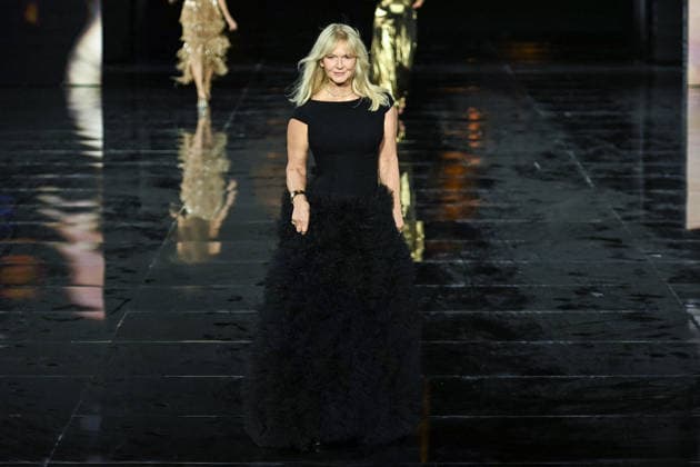 PFW - LOreal Runway in Paris FA Grazyna Torbicka walks the runway of l Oreal Paris for the Women s Spring Summer 2027 collection fashion during the Paris Fashion Week, on September 28, 2026. Photo by Firas Abdullah ABACAPRESS.COM Paris Ile-de-France France  Copyright: xAbdullahxFiras ABACAx