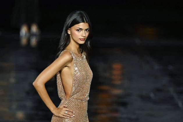 PFW - LOreal Runway in Paris FA Portuguese model Francisca Gomes walks the runway of l Oreal Paris for the Women s Spring Summer 2027 collection fashion during the Paris Fashion Week, on September 28, 2026. Photo by Firas Abdullah ABACAPRESS.COM Paris Ile-de-France France  Copyright: xAbdullahxFiras ABACAx