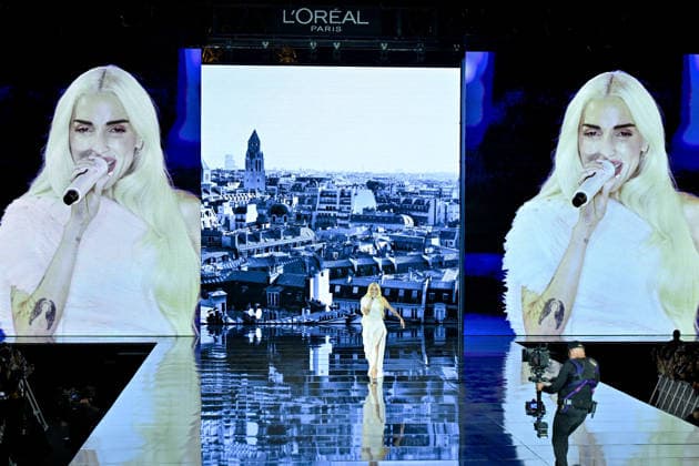 PFW L Oreal Show Runway JR walks the runway during the L Oreal Show during Paris Fashion Week, in Paris, France on 28 September 2026. Photo by Julien Reynaud APS-Medias ABACAPRESS.COM Paris France  Copyright: xReynaudxJulien APS-Medias ABACAx