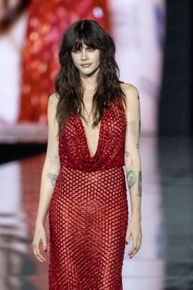 Charlotte Cardin – L’Oréal Paris Express Your Worth Fashion Show in Paris, France, on September 29, 2025 Olivier Borde Bestimage L’Oréal Paris Fashion Show, Express Your Worth in Paris, France, September 2025 France  Copyright: xOLIVIERxBORDEx xBESTIMAGExOLIVIERxBORDEx xBESTIMAGEx