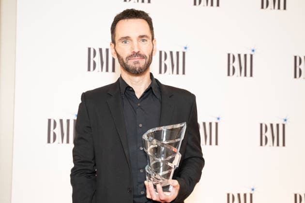 IPA89087463 - London, red carpet at the 2026 BMI Awards. Pictured: Johnny McDaid  Copyright: xCristinaxMasseix xCristinaxMasseix IPA89087463
