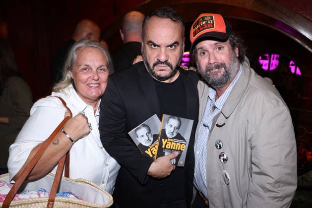 Exclusive - Francois-Xavier Demaison book launch - Paris Exclusive - Valérie Damidot, Francois-Xavier Demaison and Chicandier attend Francois-Xavier Demaison « Laissez-moi rire ! » book launch organized by Five Eyes Production at Buddha Bar, in Paris, France, September 28, 2026. Photo by Jerome Domine ABACAPRESS.COM Paris France  Copyright: xDominexJerome ABACAx