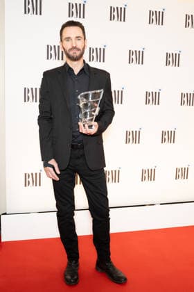 IPA89087458 - London, red carpet at the 2026 BMI Awards. Pictured: Johnny McDaid  Copyright: xCristinaxMasseix xCristinaxMasseix IPA89087458