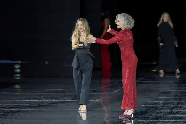 Nadia Comaneci, Jane Fonda – L’Oréal Paris Express Your Worth Fashion Show in Paris, France, September 29, 2025 Olivier Borde Bestimage L’Oréal Paris Fashion Show, Express Your Worth in Paris, France, September 2025 France  Copyright: xOLIVIERxBORDEx xBESTIMAGExOLIVIERxBORDEx xBESTIMAGEx