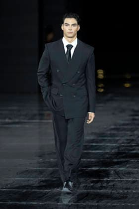 Jacob Rott – L’Oréal Paris Express Your Worth Fashion Show in Paris, France, on September 29, 2025 Olivier Borde Bestimage L’Oréal Paris Fashion Show, Express Your Worth in Paris, France, September 2025, France  Copyright: xOLIVIERxBORDEx xBESTIMAGExOLIVIERxBORDEx xBESTIMAGEx