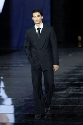 Jacob Rott – L’Oréal Paris Express Your Worth Fashion Show in Paris, France, on September 29, 2025 Olivier Borde Bestimage L’Oréal Paris Fashion Show, Express Your Worth in Paris, France, September 2025, France  Copyright: xOLIVIERxBORDEx xBESTIMAGExOLIVIERxBORDEx xBESTIMAGEx