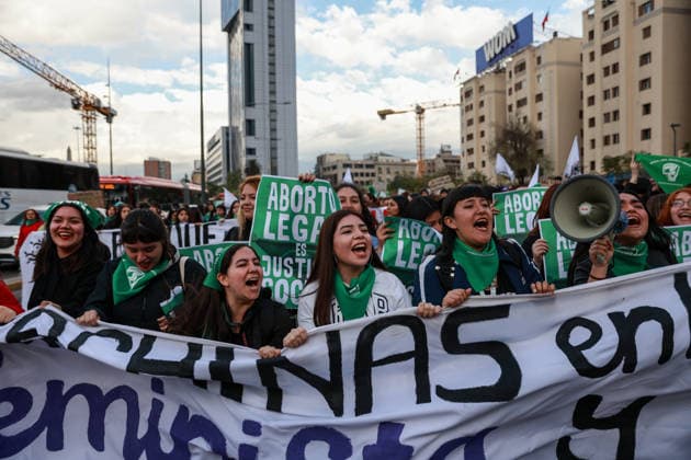 September 28, 2026, Santiago, Chile: Various feminist groups take part in a march in Santiago, Chile, as part of the Global Day of Action for Legal and Safe Abortion. Santiago Chile  - ZUMAu105 20260928_zip_u105_009 Copyright: xManuelxUrzuax