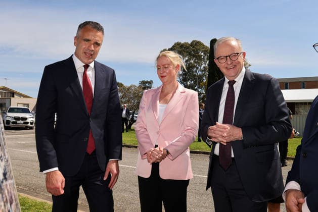 ALBANESE HAMPSTEAD BARRACKS, Premier of South Australia Peter Malinauskas, Claire Clutterham, Member for Sturt and Prime Minister Anthony Albanese during a visit to Hampstead Barracks in Adelaide, Tuesday, September 29, 2026. ( NO ARCHIVING ADELAIDE SOUTH AUSTRALIA Australia  Copyright: xMattxTurnerx 20260929162426559460