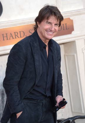 LOS ANGELES, CA - SEPTEMBER 28: Tom Cruise at the Los Angeles Premiere of Warner Bros. Pictures Digger at Directors Village on September 28, 2026 in Los Angeles, California. Copyright: xJeffreyxMayerx