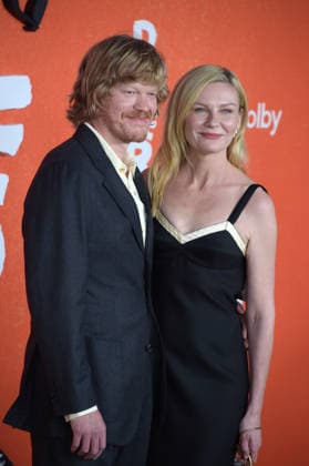 LOS ANGELES, CA - SEPTEMBER 28: Jesse Plemons and Kirsten Dunst at the Los Angeles Premiere of Warner Bros. Pictures Digger at Directors Village on September 28, 2026 in Los Angeles, California. Copyright: xJeffreyxMayerx