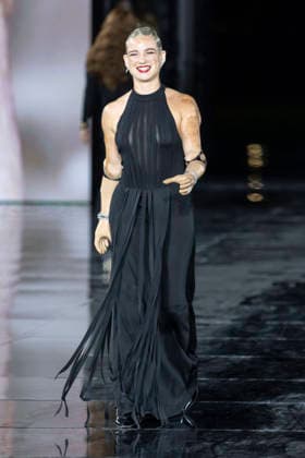 Bebe Vio Grandis – L’Oréal Paris Express Your Worth Fashion Show in Paris, France, on September 29, 2025 Olivier Borde Bestimage L’Oréal Paris Fashion Show, Express Your Worth in Paris, France, September 2025 France  Copyright: xOLIVIERxBORDEx xBESTIMAGExOLIVIERxBORDEx xBESTIMAGEx