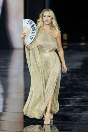 Luisana Lopilato – L’Oréal Paris Express Your Worth Fashion Show in Paris, France, on September 29, 2025 Olivier Borde Bestimage L’Oréal Paris Fashion Show, Express Your Worth in Paris, France, September 2025 France  Copyright: xOLIVIERxBORDEx xBESTIMAGExOLIVIERxBORDEx xBESTIMAGEx