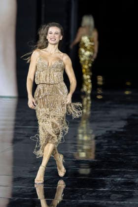 Serenay Sarikaya – L’Oréal Paris Express Your Worth Fashion Show in Paris, France, September 29, 2025 Olivier Borde Bestimage L’Oréal Paris Fashion Show, Express Your Worth in Paris, France, September 2025 France  Copyright: xOLIVIERxBORDEx xBESTIMAGExOLIVIERxBORDEx xBESTIMAGEx