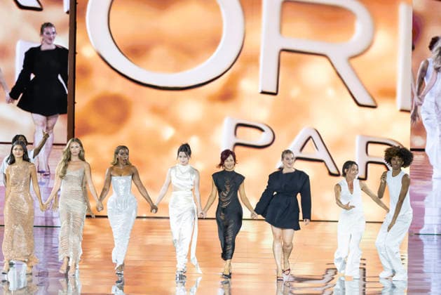 Francisca Cerqueira Gomes, Desire Duplantis, Ama Qamata, Becky Armstrong, Bella Campos, and Helena Bailly – L’Oréal Paris Express Your Worth Fashion Show in Paris, France, September 29, 2025 Olivier Borde Bestimage L’Oréal Paris Fashion Show, Express Your Worth in Paris, France, September 2025 France Copyright: xOLIVIERxBORDEx xBESTIMAGExOLIVIERxBORDEx xBESTIMAGEx