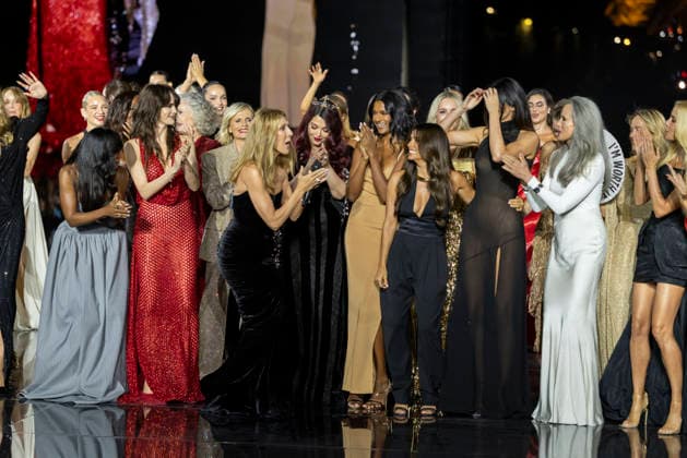 Céline Dion with Heidi Klum, Aja Naomi King, Bebe Vio Grandis, Cara Delevingne, Céline Dion, Eva Longoria, Simone Ashley, Aishwarya Rai Bachchan, and Kendall Jenner – L’Oréal Paris Express Your Worth Fashion Show in Paris, France, on September 29, 2025 Olivier Borde Bestimage L’Oréal Paris Fashion Show, Express Your Worth in Paris, France, September 2025 France Copyright: xOLIVIERxBORDEx xBESTIMAGExOLIVIERxBORDEx xBESTIMAGEx