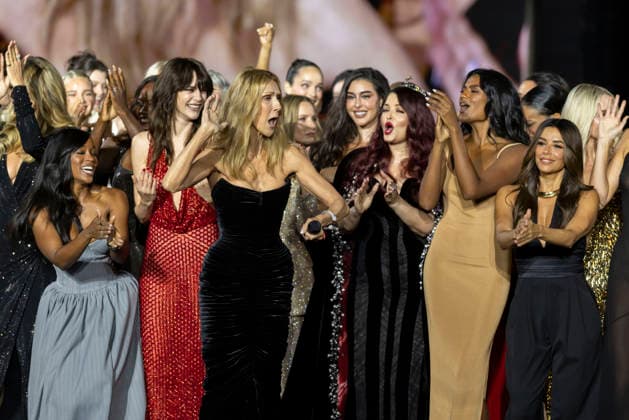 Céline Dion with Heidi Klum, Aja Naomi King, Bebe Vio Grandis, Cara Delevingne, Céline Dion, Eva Longoria, Simone Ashley, Aishwarya Rai Bachchan, and Kendall Jenner – L’Oréal Paris Express Your Worth Fashion Show in Paris, France, on September 29, 2025 Olivier Borde Bestimage L’Oréal Paris Fashion Show, Express Your Worth in Paris, France, September 2025 France Copyright: xOLIVIERxBORDEx xBESTIMAGExOLIVIERxBORDEx xBESTIMAGEx
