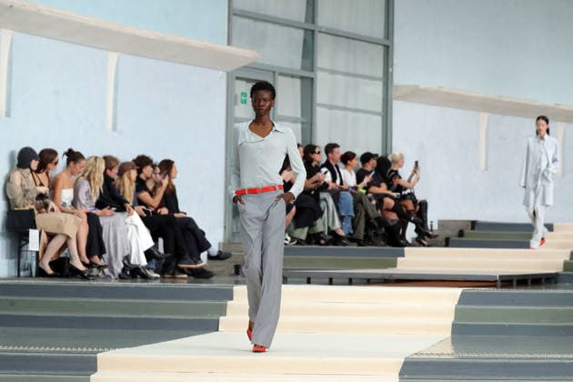 PFW - Julie Kegels Runway A model walks the runway during the Julie Kegels Womenswear Spring Summer 2027 show as part of Paris Fashion Week on September 28, 2026 in Paris, France. Photo by Alain-Gil Gonzalez ABACAPRESS.COM Paris France  Copyright: xGonzalezxAlain-Gil ABACAx
