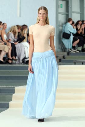PFW - Julie Kegels Runway A model walks the runway during the Julie Kegels Womenswear Spring Summer 2027 show as part of Paris Fashion Week on September 28, 2026 in Paris, France. Photo by Alain-Gil Gonzalez ABACAPRESS.COM Paris France  Copyright: xGonzalezxAlain-Gil ABACAx