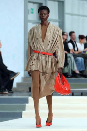 PFW - Julie Kegels Runway A model walks the runway during the Julie Kegels Womenswear Spring Summer 2027 show as part of Paris Fashion Week on September 28, 2026 in Paris, France. Photo by Alain-Gil Gonzalez ABACAPRESS.COM Paris France  Copyright: xGonzalezxAlain-Gil ABACAx