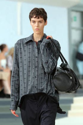 PFW - Julie Kegels Runway A model walks the runway during the Julie Kegels Womenswear Spring Summer 2027 show as part of Paris Fashion Week on September 28, 2026 in Paris, France. Photo by Alain-Gil Gonzalez ABACAPRESS.COM Paris France  Copyright: xGonzalezxAlain-Gil ABACAx