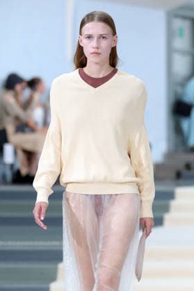 PFW - Julie Kegels Runway A model walks the runway during the Julie Kegels Womenswear Spring Summer 2027 show as part of Paris Fashion Week on September 28, 2026 in Paris, France. Photo by Alain-Gil Gonzalez ABACAPRESS.COM Paris France  Copyright: xGonzalezxAlain-Gil ABACAx