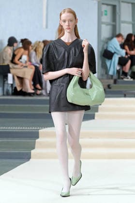 PFW - Julie Kegels Runway A model walks the runway during the Julie Kegels Womenswear Spring Summer 2027 show as part of Paris Fashion Week on September 28, 2026 in Paris, France. Photo by Alain-Gil Gonzalez ABACAPRESS.COM Paris France  Copyright: xGonzalezxAlain-Gil ABACAx