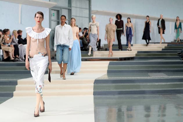 PFW - Julie Kegels Runway A model walks the runway during the Julie Kegels Womenswear Spring Summer 2027 show as part of Paris Fashion Week on September 28, 2026 in Paris, France. Photo by Alain-Gil Gonzalez ABACAPRESS.COM Paris France  Copyright: xGonzalezxAlain-Gil ABACAx