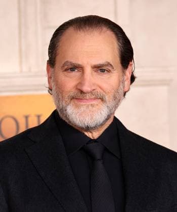 DIGGER Film Premiere in Los Angeles DIGGER Film Premiere at the Directors Village Theater in Westwood, California on 9 28 26. 28 Sep 2026 Pictured: Michael Stuhlbarg.  Copyright: xThexMegaxAgencyxRiverx xMEGAx