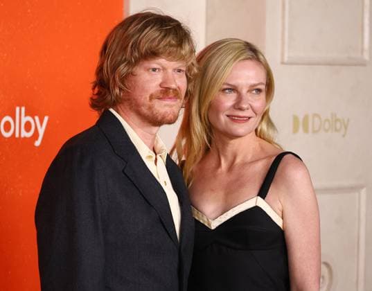 DIGGER Film Premiere in Los Angeles DIGGER Film Premiere at the Directors Village Theater in Westwood, California on 9 28 26. 28 Sep 2026 Pictured: Jesse Plemons, Kirsten Dunst.  Copyright: xThexMegaxAgencyxRiverx xMEGAx