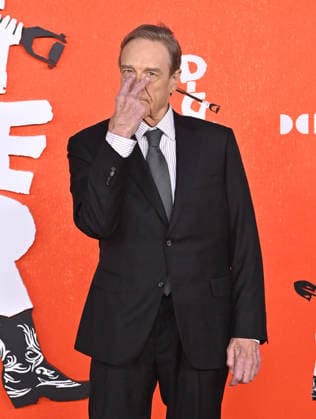 ˜Digger™ US Premiere John Goodman arriving to the Digger US premiere held at the Directors Village on September 28, 2026 in Westwood, CA. Westwood Directors Village California USA Copyright: xLISAxOConnorx xAFF-USA.comx