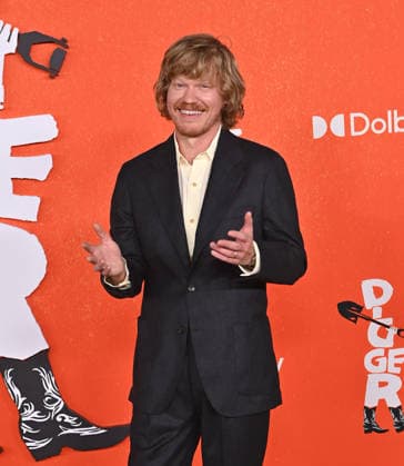 ˜Digger™ US Premiere Jesse Plemons arriving to the Digger US premiere held at the Directors Village on September 28, 2026 in Westwood, CA. Westwood Directors Village California USA Copyright: xLISAxOConnorx xAFF-USA.comx