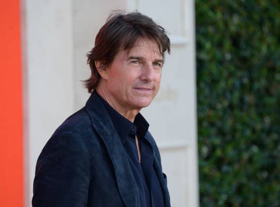 Digger Premiere - Los Angeles, USA LOS ANGELES, USA. September 28, 2026: Tom Cruise at the premiere for Digger at Directors Village. Los Angeles CA USA  Copyright: xPaulxSmith Featureflashx