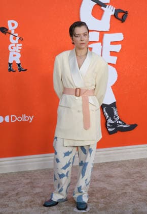 Digger Premiere - Los Angeles, USA LOS ANGELES, USA. September 28, 2026: Emma D Arcy at the premiere for Digger at Directors Village. Los Angeles CA USA  Copyright: xPaulxSmith Featureflashx
