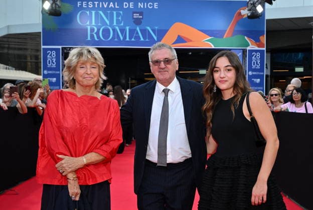 Danièle Thompson, Daniel Auteuil, Jury President, Luana Bajrami Red carpet at the opening night of the 8th edition of the Ciné Roman Festival in Nice on September 28, 2026 Jacovides Bebert Bestimage Red carpet at the opening night of the 8th edition of the Ciné Roman Festival in Nice on September 28, 2026, Nice, France  Copyright: xBrunoxBebertx xDominiquexjacovidesx xBestimagexBrunoxBebertx xDominiquexjacovidesx xBestimagex