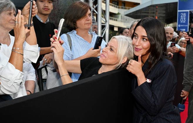 Leïla Bekhti on the red carpet at the opening night of the 8th edition of the Ciné Roman Festival in Nice on September 28, 2026 Jacovides Bebert Bestimage Red carpet at the opening night of the 8th edition of the Ciné Roman Festival in Nice on September 28, 2026 Nice, France  Copyright: xBrunoxBebertx xDominiquexjacovidesx xBestimagexBrunoxBebertx xDominiquexjacovidesx xBestimagex