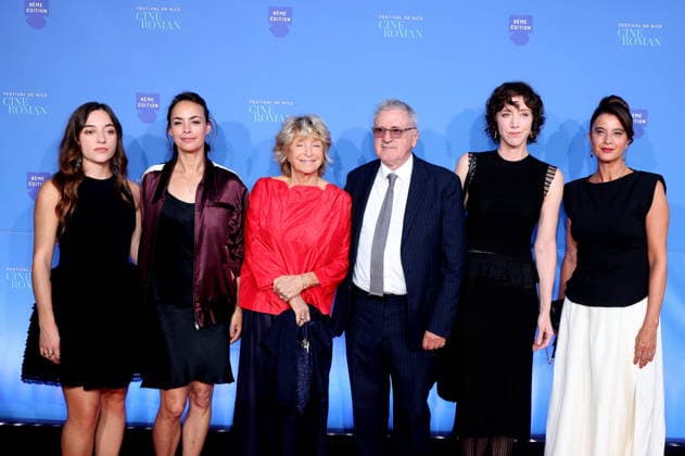The jury: Luana Bajrami, Bérénice Bejo, Danièle Thompson, Daniel Auteuil (Jury President), Sara Giraudeau, Vanessa Schneider Red carpet at the opening night of the 8th edition of the Ciné Roman Festival in Nice on September 28, 2026 Jacovides Bebert Bestimage Red carpet at the opening night of the 8th edition of the Ciné Roman Festival in Nice on September 28, 2026 Nice, France  Copyright: xBrunoxBebertx xDominiquexjacovidesx xBestimagexBrunoxBebertx xDominiquexjacovidesx xBestimagex