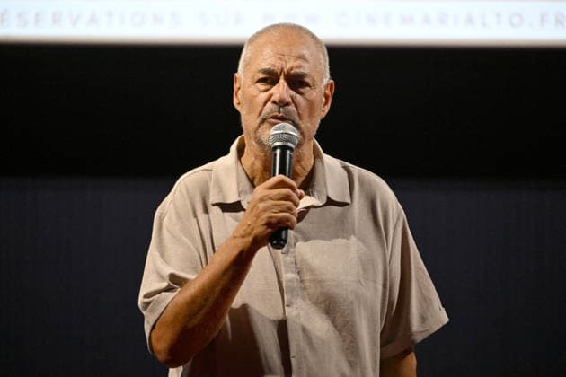 Jean-Pierre Jeunet met with the audience at the Rialto cinema in Nice before the re-screening of his film *A Very Long Engagement* as part of the 8th edition of the Ciné Roman Festival at the Cinéma Pathé Gare du Sud in Nice, September 28, 2026 Jacovides Bebert Bestimage Jean-Pierre Jeunet met with the audience at the Rialto cinema in Nice before a screening of his film *A Very Long Engagement* as part of the 8th edition of the Ciné Roman Festival at the Pathé Gare du Sud cinema in Nice on September 28, 2026 NICE, France  Copyright: xDominiquexJacovidesx-xBrunoxBebertx xBestimagexDominiquexJacovidesx-xBrunoxBebertx xBestimagex