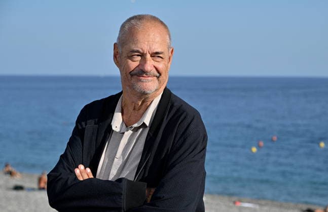 Jean-Pierre Jeunet Photocall for the film *Changer l’eau des fleurs*, directed by Jean-Pierre Jeunet and based on the novel by Valérie Perrin, as part of the 8th edition of the Ciné Roman Festival in Nice on September 28, 2026. Jacovides Bebert, Bestimage. Photocall for the film *Changer l’eau , directed by Jean-Pierre Jeunet and based on the novel by Valérie Perrin, at the 8th edition of the Ciné Roman Festival in Nice on September 28, 2026, Paris, France  Copyright: xBrunoxBebertx xDominiquexjacovidesx xBestimagexBrunoxBebertx xDominiquexjacovidesx xBestimagex