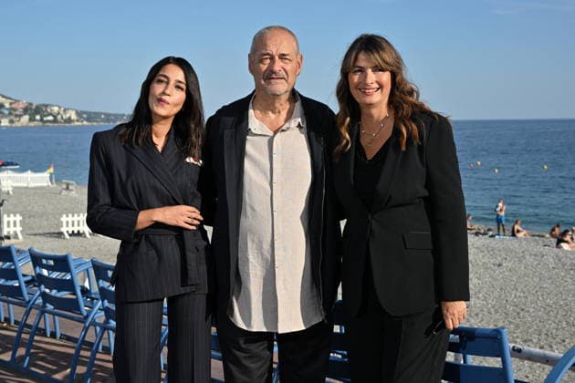 Leïla Bekhti, Jean-Pierre Jeunet and Valérie Perrin Photocall for the film *Changer l eau des fleurs*, directed by Jean-Pierre Jeunet and based on the novel by Valérie Perrin, as part of the 8th edition of the Ciné Roman Festival in Nice on September 28, 2026. Jacovides Bebert, Bestimage. Photocall for the film *Changer l’eau des fleurs*, directed by Jean-Pierre Jeunet and based on the novel by Valérie Perrin, at the 8th edition of the Ciné Roman Festival in Nice on September 28, 2026, Paris, France Copyright: xBrunoxBebertx xDominiquexjacovidesx xBestimagexBrunoxBebertx xDominiquexjacovidesx xBestimagex