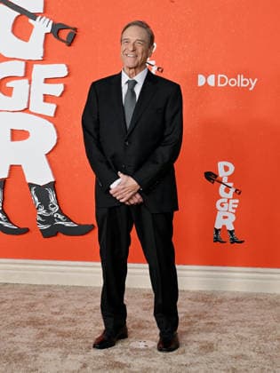 September 28, 2026, Westwood, California, USA: American actor JOHN GOODMAN, 74, attends the Los Angeles Premiere Of Warner Bros. Pictures Digger red carpet. Westwood USA  - ZUMAb173 20260928_aap_b173_015 Copyright: xBillyxBennightx
