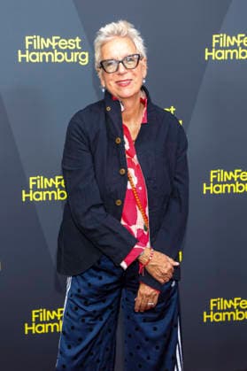 ABB FILMFEST: Director Doris Doerrie walks the red carpet at the premiere of the film *Frau Winkler verlässt das Haus* at FilmFest Hamburg 2026 at the Cinemaxx Dammtor theater in Hamburg on September 28, 2026, Hamburg, Germany