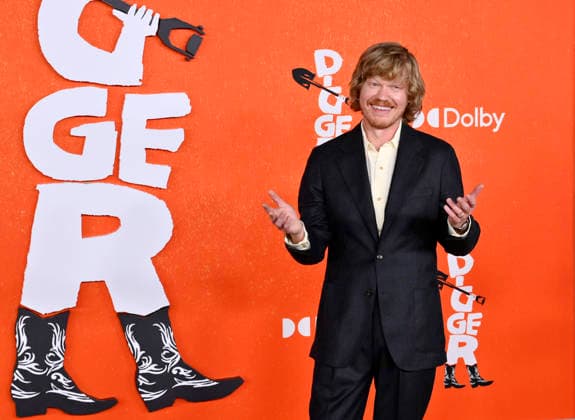 Cast member Jesse Plemons attends the premiere of the dramatic dark comedy motion picture Digger at the Director s Village in the Westwood section of Los Angeles on Monday, September 28, 2026. Storyline: The most powerful man in the world embarks on a frantic mission to prove he is humanity s savior before the disaster he s unleashed destroys everything.  LAP2026092855 JIMxRUYMEN