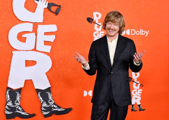 Cast member Jesse Plemons attends the premiere of the dramatic dark comedy motion picture Digger at the Director s Village in the Westwood section of Los Angeles on Monday, September 28, 2026. Storyline: The most powerful man in the world embarks on a frantic mission to prove he is humanity s savior before the disaster he s unleashed destroys everything.  LAP2026092856 JIMxRUYMEN