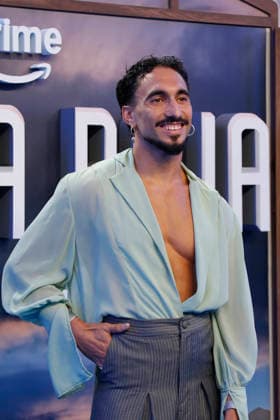 September 28, 2026, Madrid, Community Of Madrid, Spain: Spanish actor MAURICIO MORALES, who plays the role of Inspector Belgrano, poses on the blue carpet during the premiere of the second season of the Amazon Prime Video series Reina Roja: Loba Negra at Cine Capitol on Monday, September 28, 2026, in Madrid, Spain. Directed by Koldo Serra and based on the bestselling novel by Juan Gomez-Jurado, the thriller series follows the protagonists and Belgrano s police unit as they face the Russian mafia and organized crime in the Costa del Sol. The exclusive debut gathered the main cast and Spanish celebrities to celebrate the show s upcoming global release on October 2, 2026. Madrid Spain - ZUMAo127 20260928_zep_o127_094 Copyright: xHugoxOrtunox