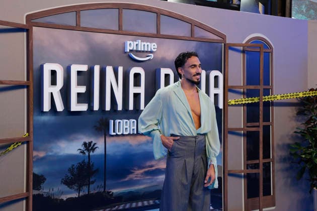 September 28, 2026, Madrid, Community Of Madrid, Spain: Spanish actor MAURICIO MORALES, who plays the role of Inspector Belgrano, poses on the blue carpet during the premiere of the second season of the Amazon Prime Video series Reina Roja: Loba Negra at Cine Capitol on Monday, September 28, 2026, in Madrid, Spain. Directed by Koldo Serra and based on the bestselling novel by Juan Gomez-Jurado, the thriller series follows the protagonists and Belgrano s police unit as they face the Russian mafia and organized crime in the Costa del Sol. The exclusive debut gathered the main cast and Spanish celebrities to celebrate the show s upcoming global release on October 2, 2026. Madrid Spain - ZUMAo127 20260928_zep_o127_082 Copyright: xHugoxOrtunox