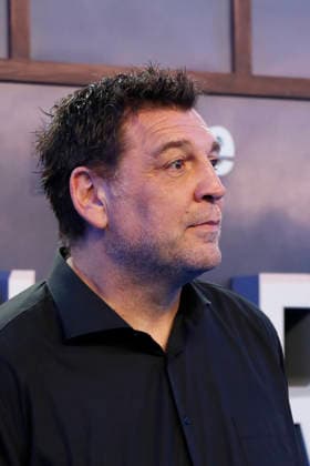 September 28, 2026, Madrid, Community Of Madrid, Spain: Spanish actor HOVIK KEUCHKERIAN, who plays the lead role of Jon Gutierrez, poses on the blue carpet during the premiere of the second season of the Amazon Prime Video series Reina Roja: Loba Negra at Cine Capitol on Monday, September 28, 2026, in Madrid, Spain. Directed by Koldo Serra and based on the bestselling novel by Juan Gomez-Jurado, the thriller series follows Gutierrez and Antonia Scott as they face the Russian mafia in the Costa del Sol. The exclusive debut gathered the main cast and Spanish celebrities to celebrate the show s upcoming global release on October 2, 2026. Madrid Spain - ZUMAo127 20260928_zep_o127_156 Copyright: xHugoxOrtunox