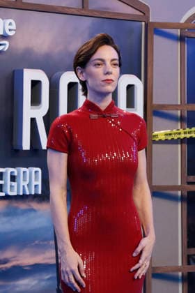 September 28, 2026, Madrid, Community Of Madrid, Spain: Spanish actress VICKY LUENGO, who plays the lead role of Antonia Scott, the most intelligent person on Earth, attends the blue carpet premiere of the second season of the Amazon Prime Video series Reina Roja: Loba Negra at Cine Capitol on Monday, September 28, 2026, in Madrid, Spain. Luengo dazzled in a red sequined Max Mara Resort 2027 gown inspired by the traditional Chinese qipao. Directed by Koldo Serra and based on the bestselling novel by Juan Gomez-Jurado, the thriller series follows Scott and her partner Jon Gutierrez as they face the Russian mafia and a dangerous hitwoman in the Costa del Sol. The exclusive debut gathered the main cast and Spanish celebrities to celebrate th - ZUMAo127 20260928_zep_o127_201 Copyright: xHugoxOrtunox